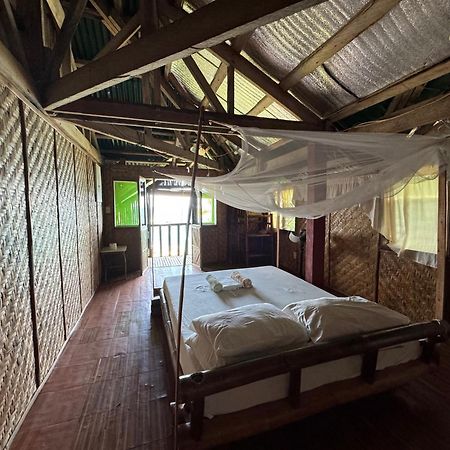 Liberty'S Lodge And Diving - Apo Island Dumaguete City Exterior photo