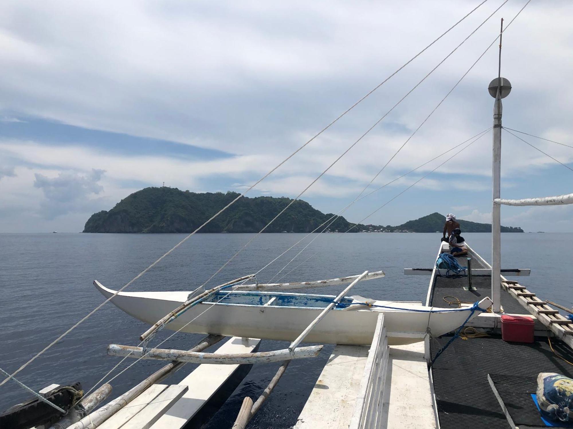 Liberty'S Lodge And Diving - Apo Island Dumaguete City Exterior photo